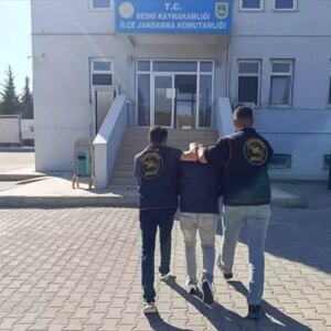 firari hukumlu yakalandi aAVQSOSl