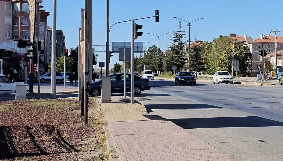 konya kuluda 4 buyuklugunde deprem M3zXiahX