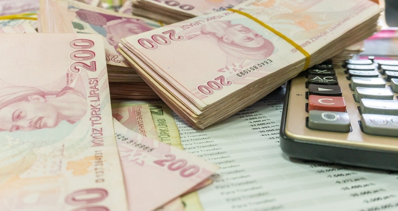 memur ve emekli maaslari icin zamli hesaplar iste mesleklere gore masadaki senaryolari OSFqzmK9