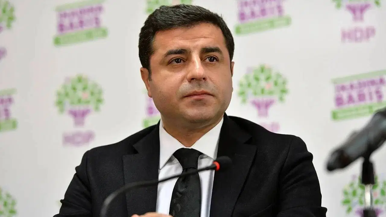 akpli vekilden carpici demirtas cikisi surece faydasi olur 8I4HT5jx.jpg