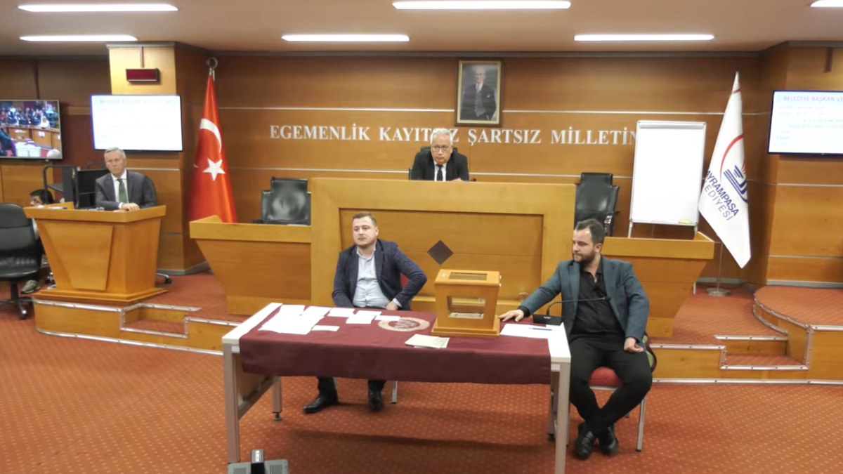 bayrampasa belediyesi baskanvekili seciminde iptal edilen oy tartisma yaratti zvaiYvMj.jpg