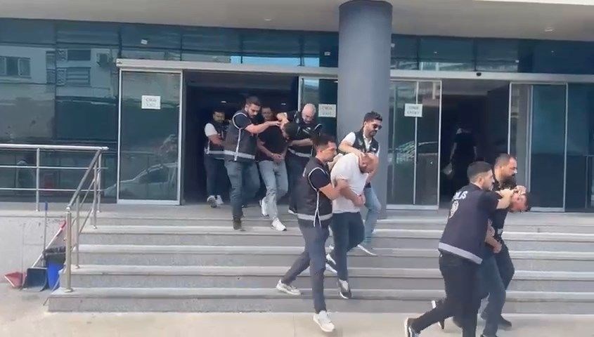 elazigda 1 haftada 136 supheli yakalandi LJ5y9OXk.jpg