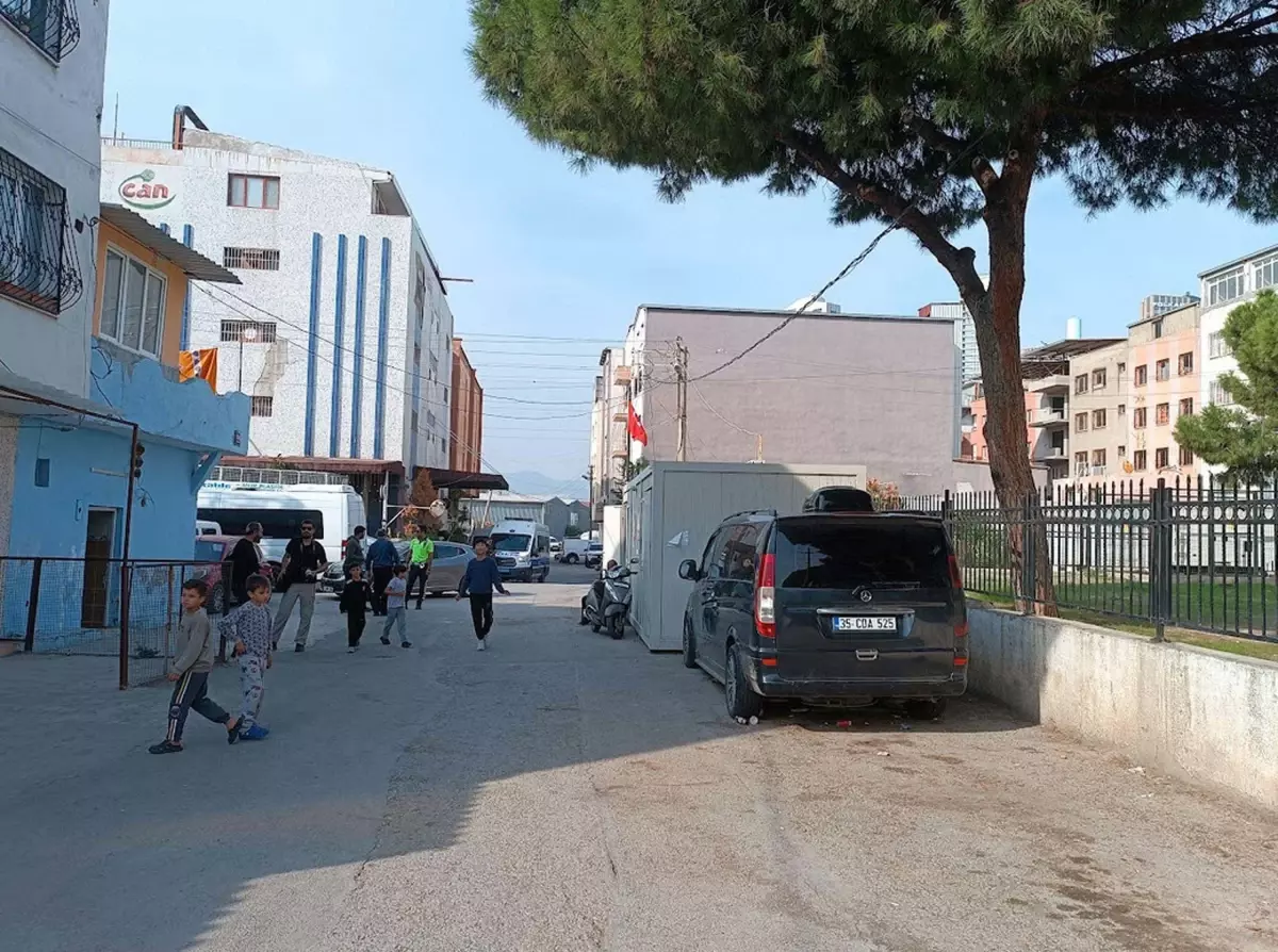 izmirde dini nikahli kadini bicaklayarak oldurdu jtAk6HtC.jpg