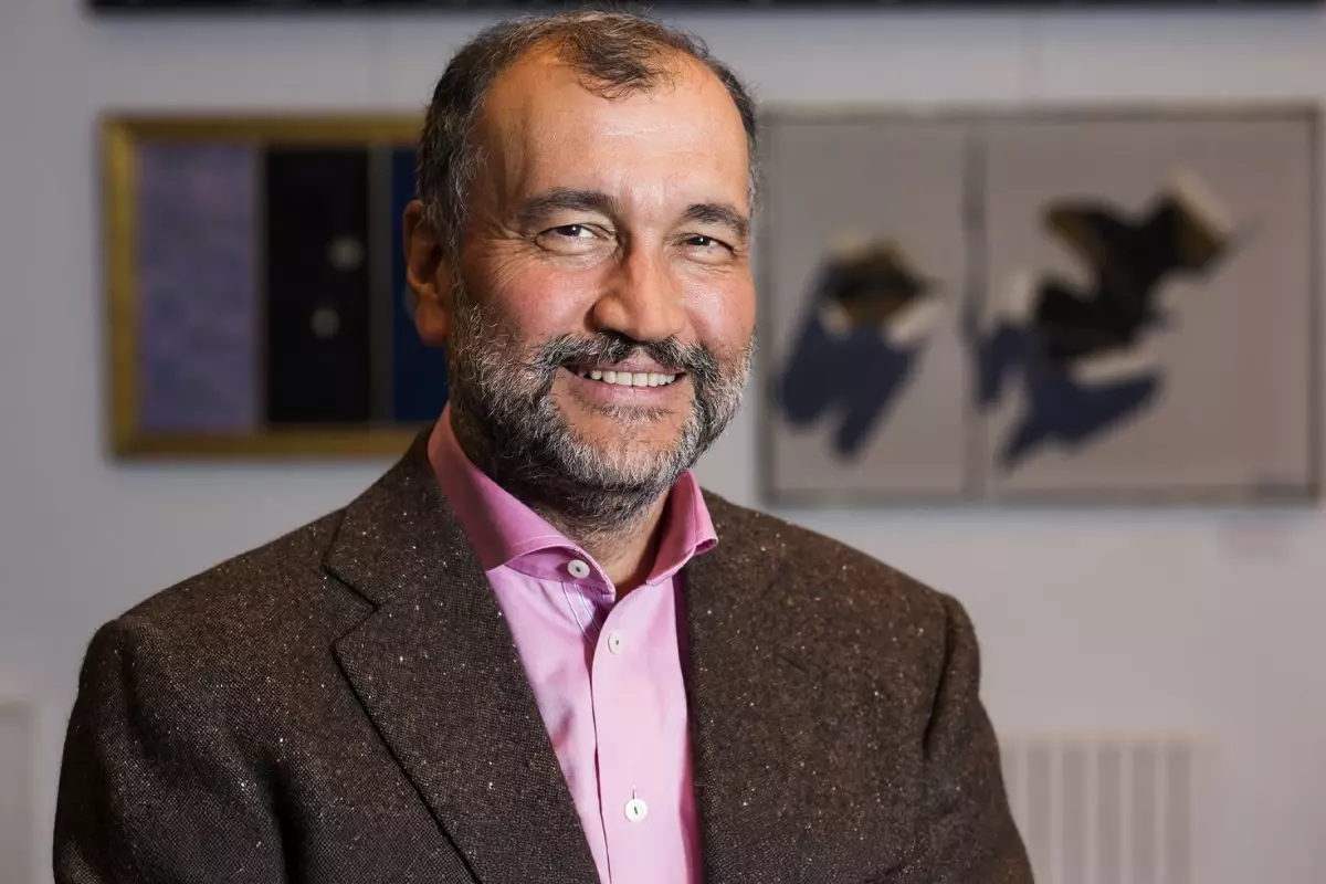 murat ulkerden londra iddiasina yanit anamin evinde oturuyorum baska yerde de evim de yok x1pCEiCu.jpg