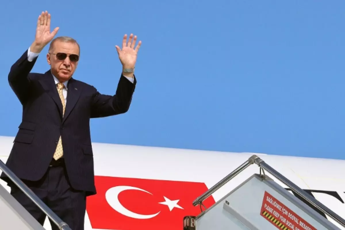 trump ve sisi davet etti cumhurbaskani erdogan yola cikiyor LLaeyxI2.jpg