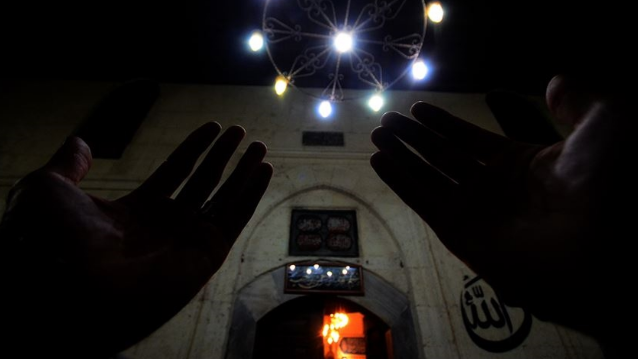 uc aylar ne zaman hangi tarihte baslayacak regaib kandili tarihi GUQvGWuH.png