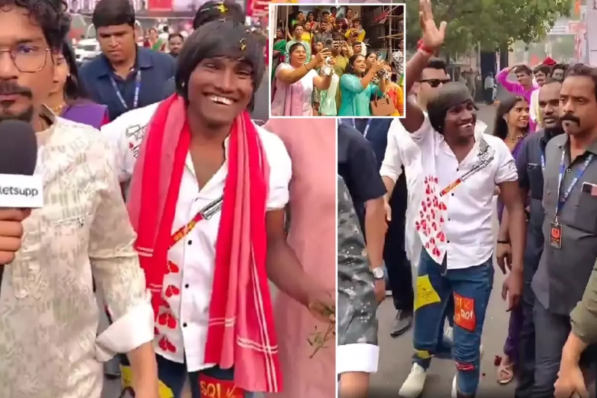 ulkenin unlu aktoru genc kizlarin ilgisinden adim atamadi lztj2Xb7.jpg