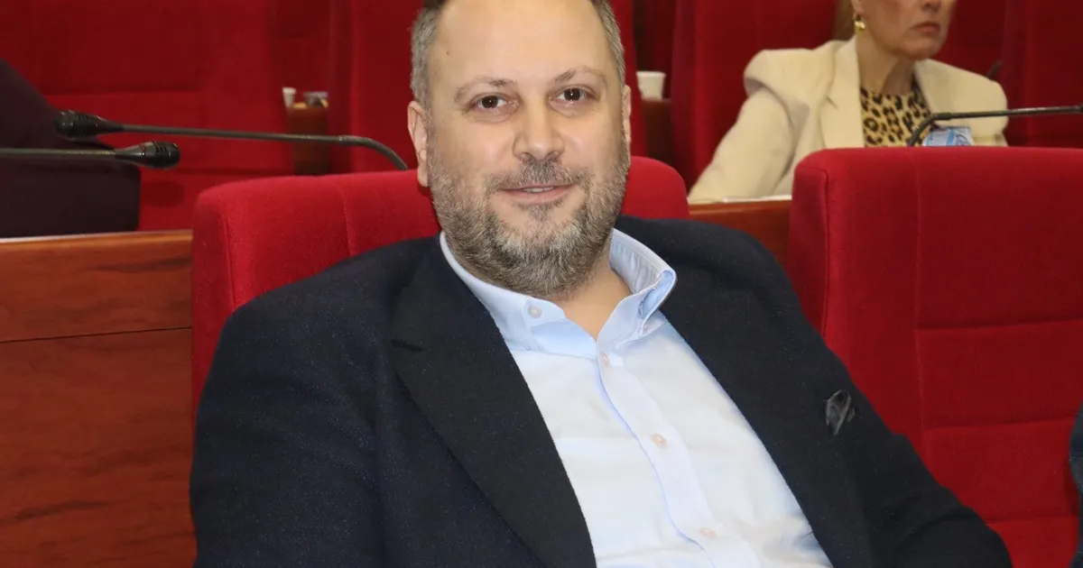 chpli kucukkayadan sert cikis empatiyi vatandasa yapacaksiniz belediye baskanina degil F4Fyyziz.webp