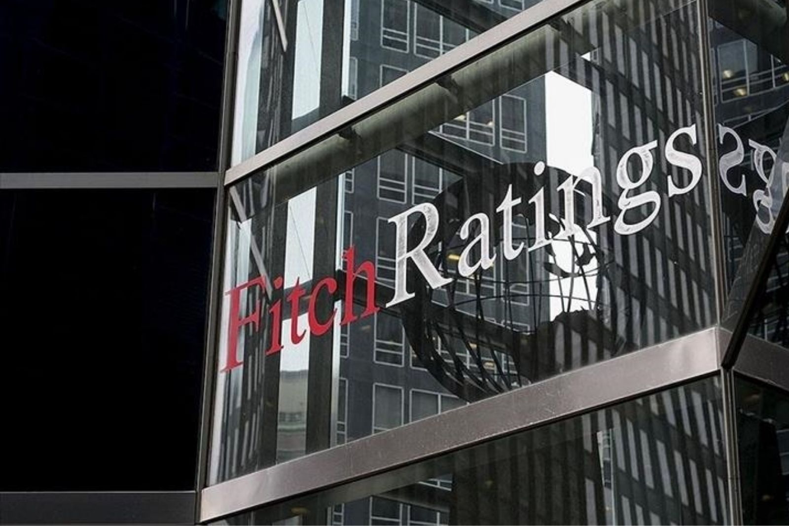 fitch ratings uzmanlari istanbulda turk ekonomisini masaya yatirdi pepPHB2p.jpg