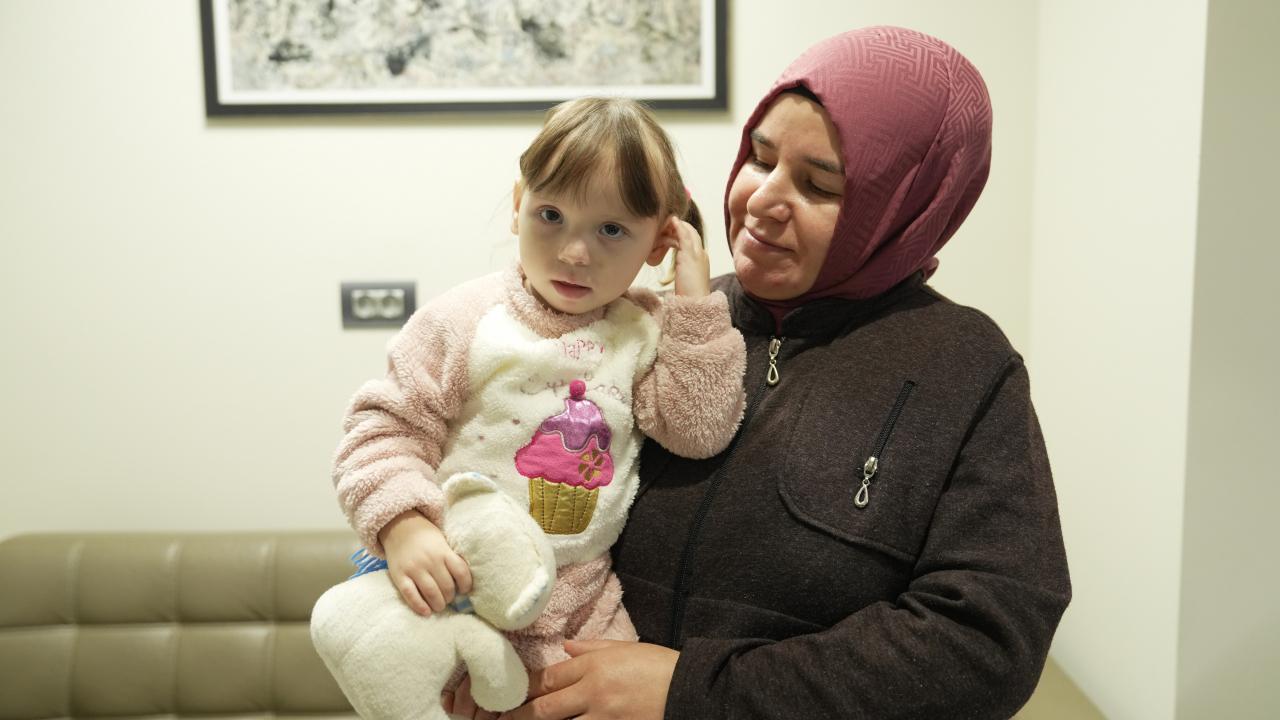 karaciger yetmezligiyle dogdu annesinin fedakarligiyla hayata tutundu 46mW8v4V.jpg