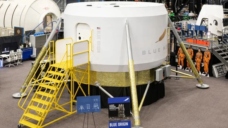 NASA, Blue Origin ile Ay Görevleri İçin Astronot Eğitimlerine Başlıyor