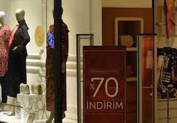outlet-magazalarindaki-gercek-bambaska-cikti-indirimli-diye-satiliyor-ama-c8vIQ954
